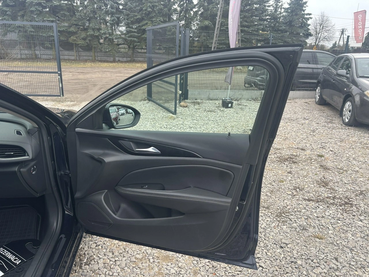 Opel Insignia - Zdjęcie 33