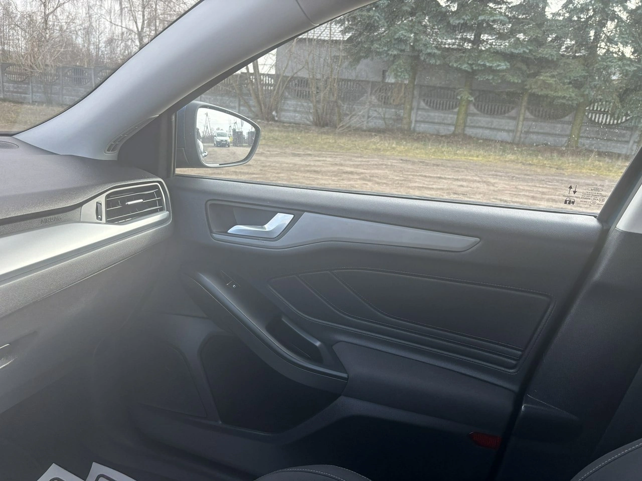 Ford Focus - Zdjęcie 20