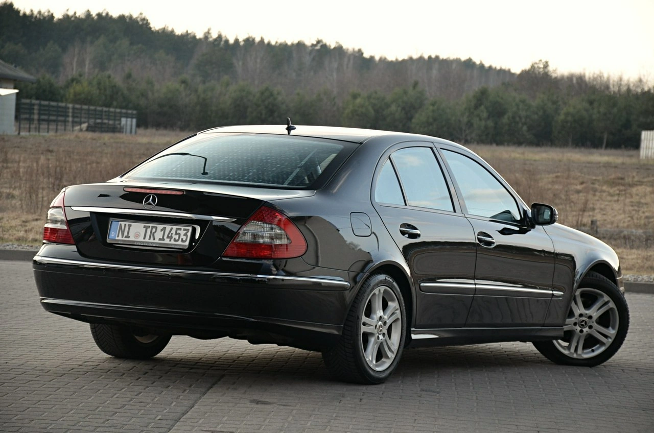 Mercedes E 300 - Zdjęcie 10
