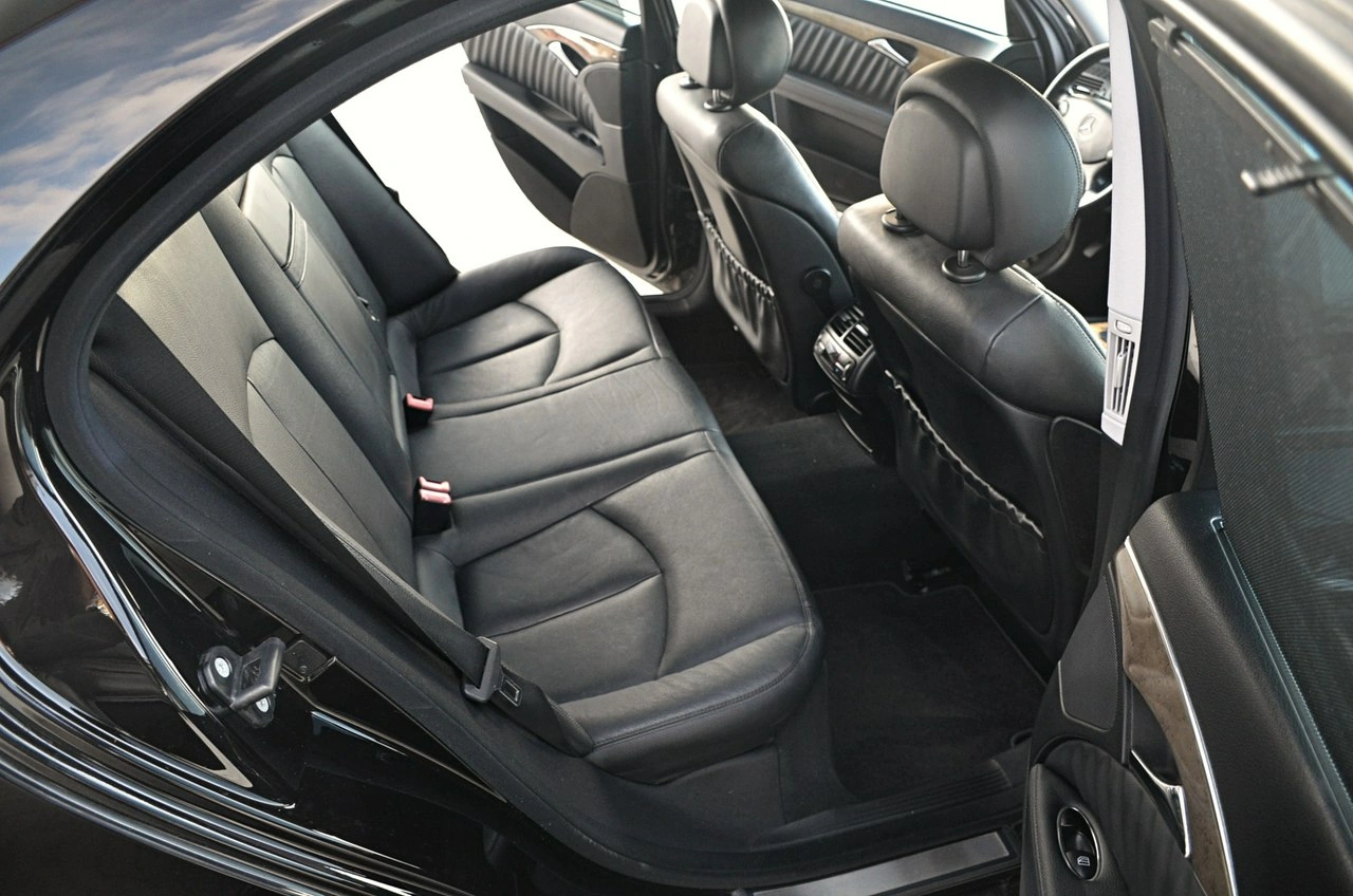 Mercedes E 300 - Zdjęcie 25