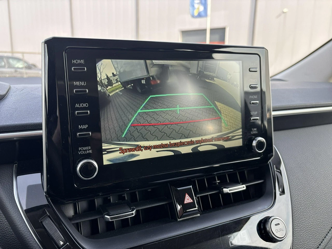 Toyota Corolla - Zdjęcie 17