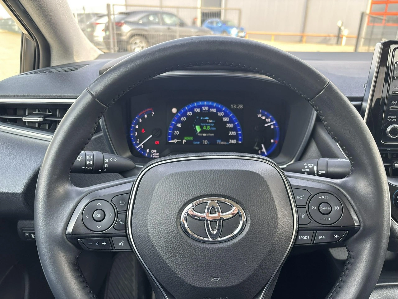 Toyota Corolla - Zdjęcie 22