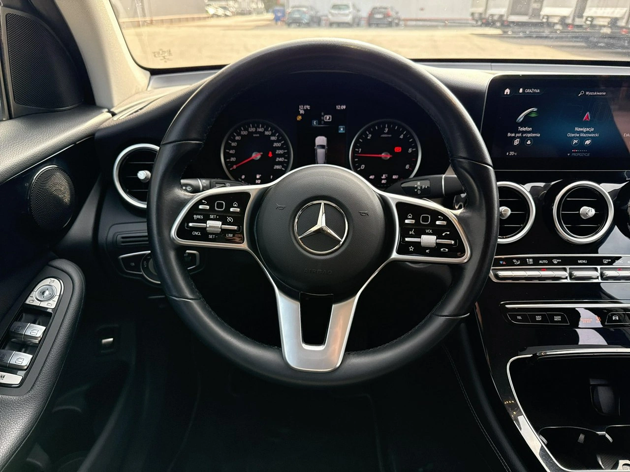 Mercedes GLC 200 - Zdjęcie 25