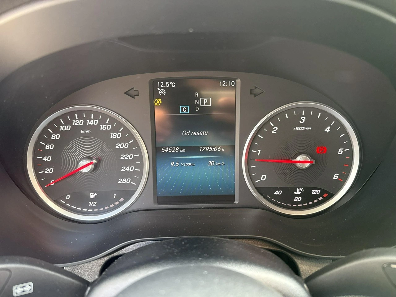 Mercedes GLC 200 - Zdjęcie 26