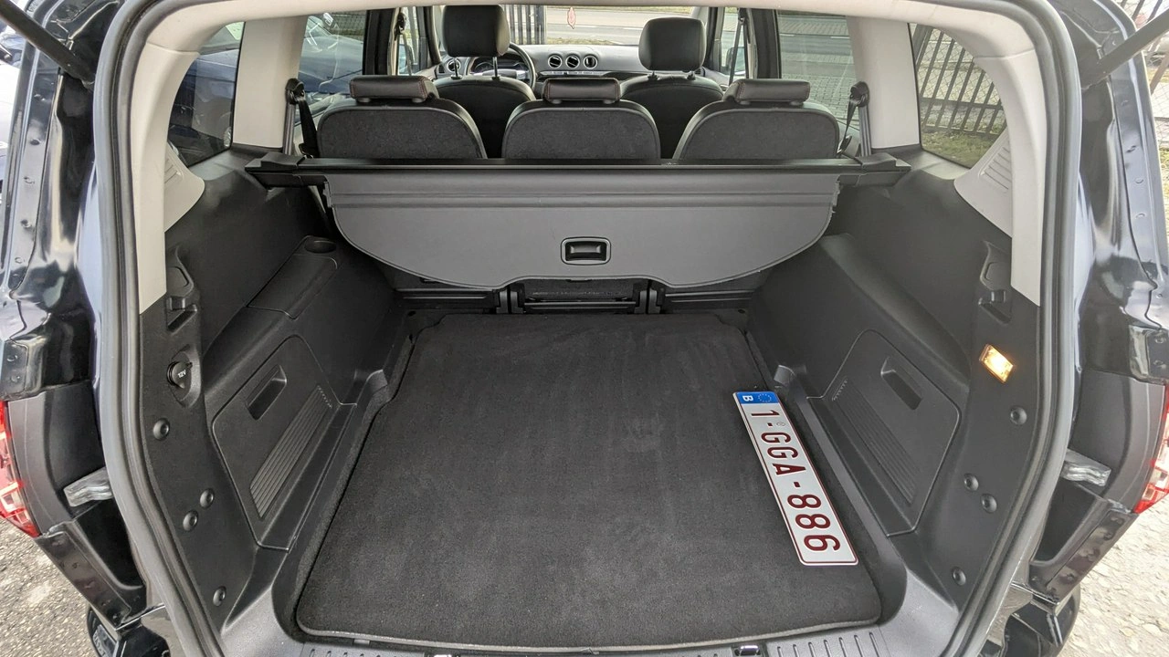 Ford S-Max - Zdjęcie 32