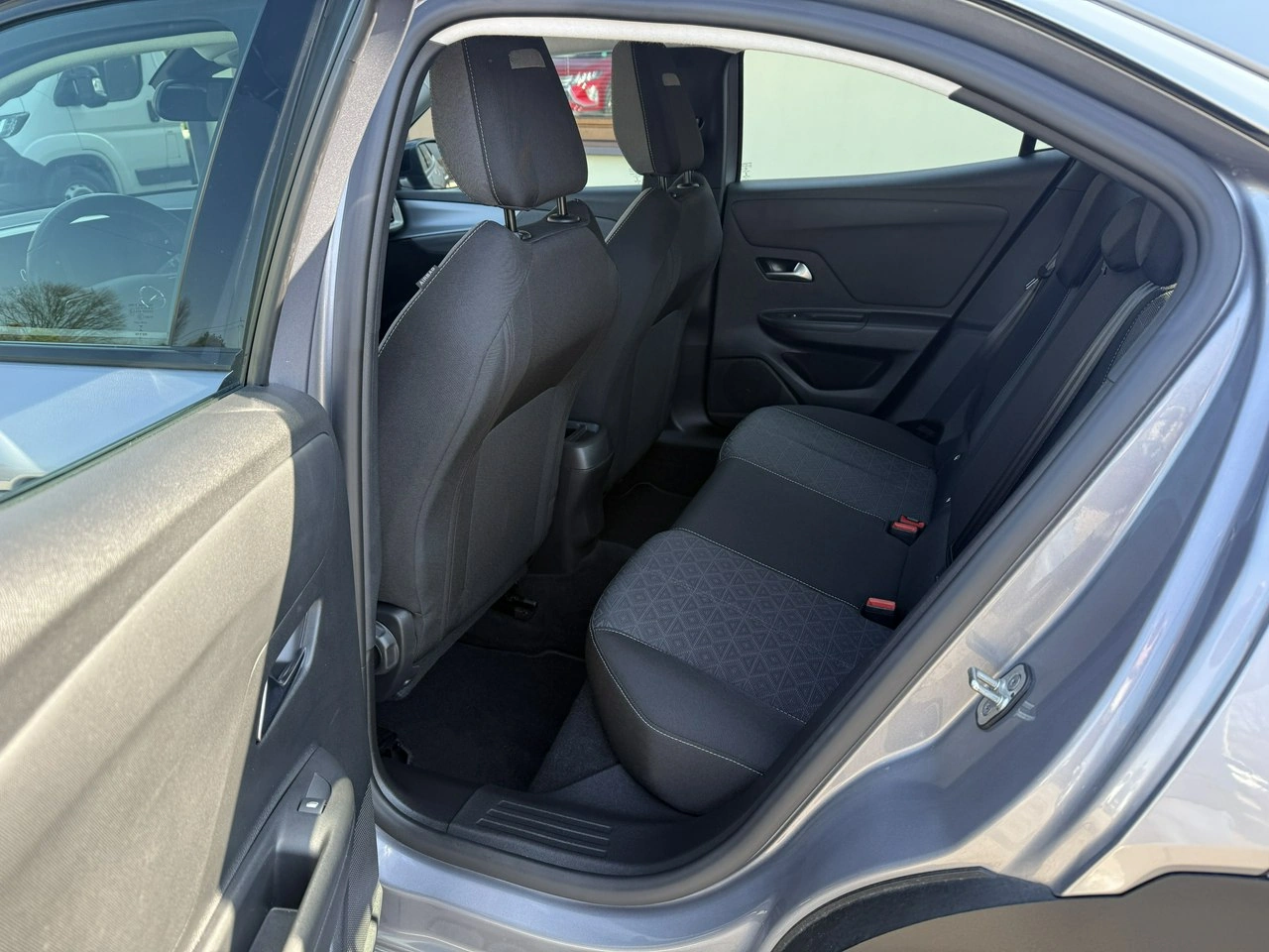 Opel Mokka - Zdjęcie 25