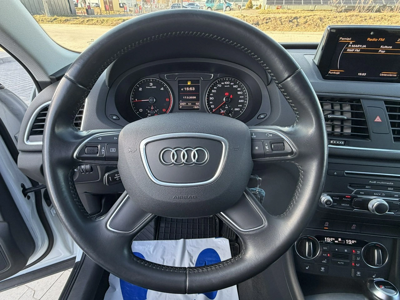 Audi Q3 - Zdjęcie 22