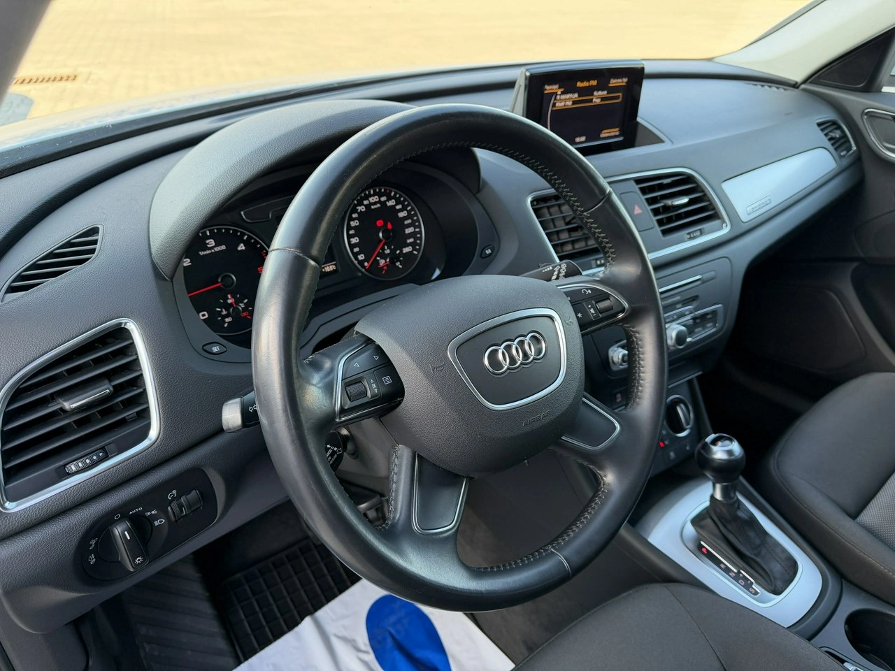 Audi Q3 - Zdjęcie 19