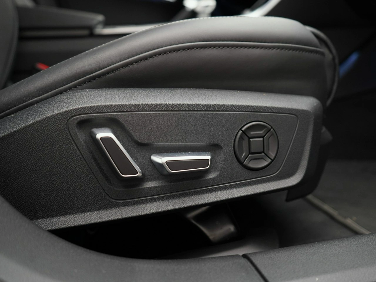 Audi A6 - Zdjęcie 19