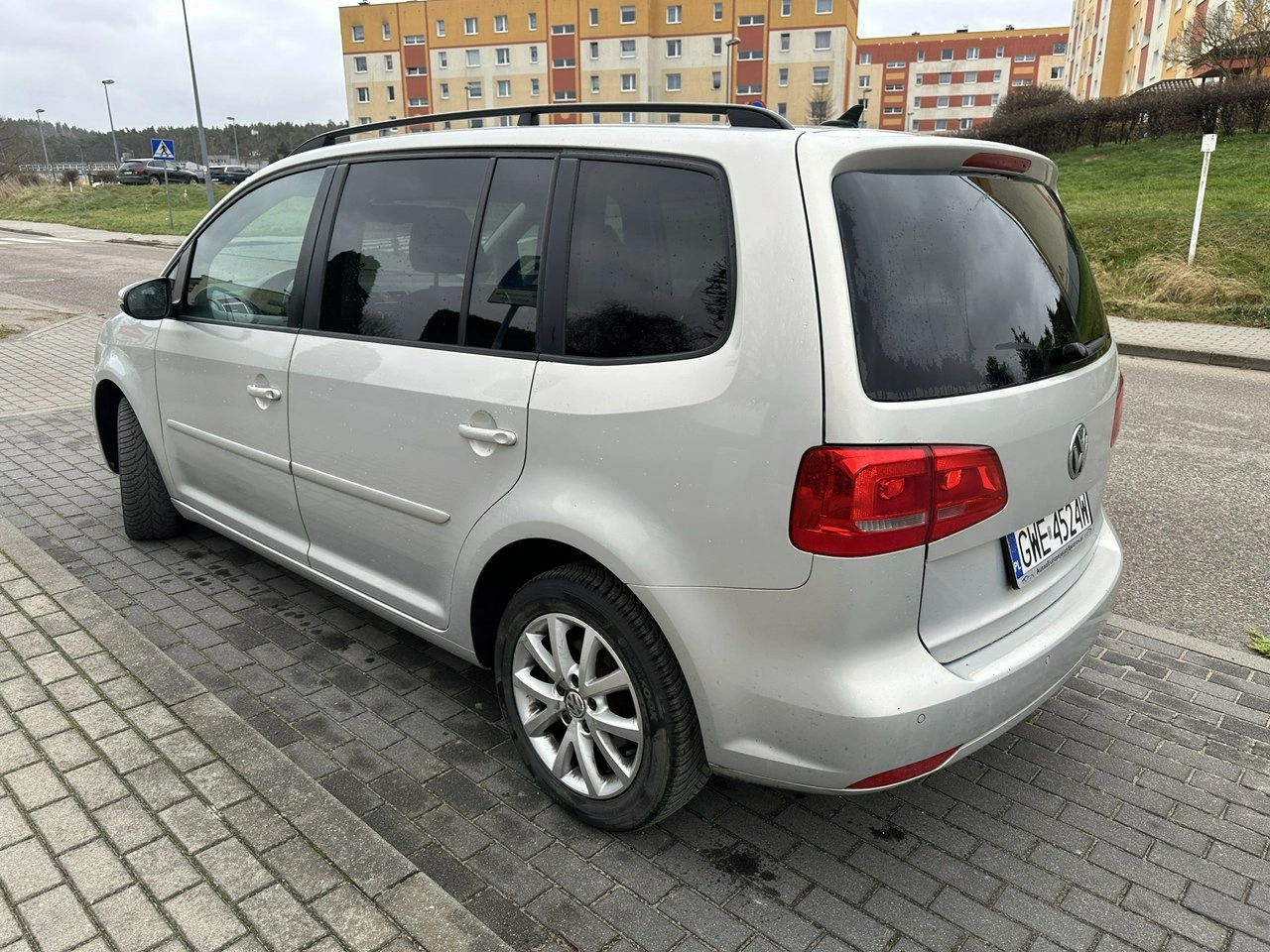 Volkswagen Touran - Zdjęcie 9