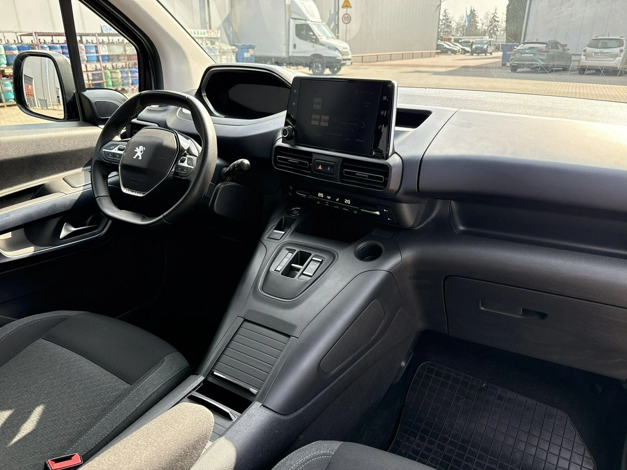 Peugeot Rifter - Zdjęcie 17