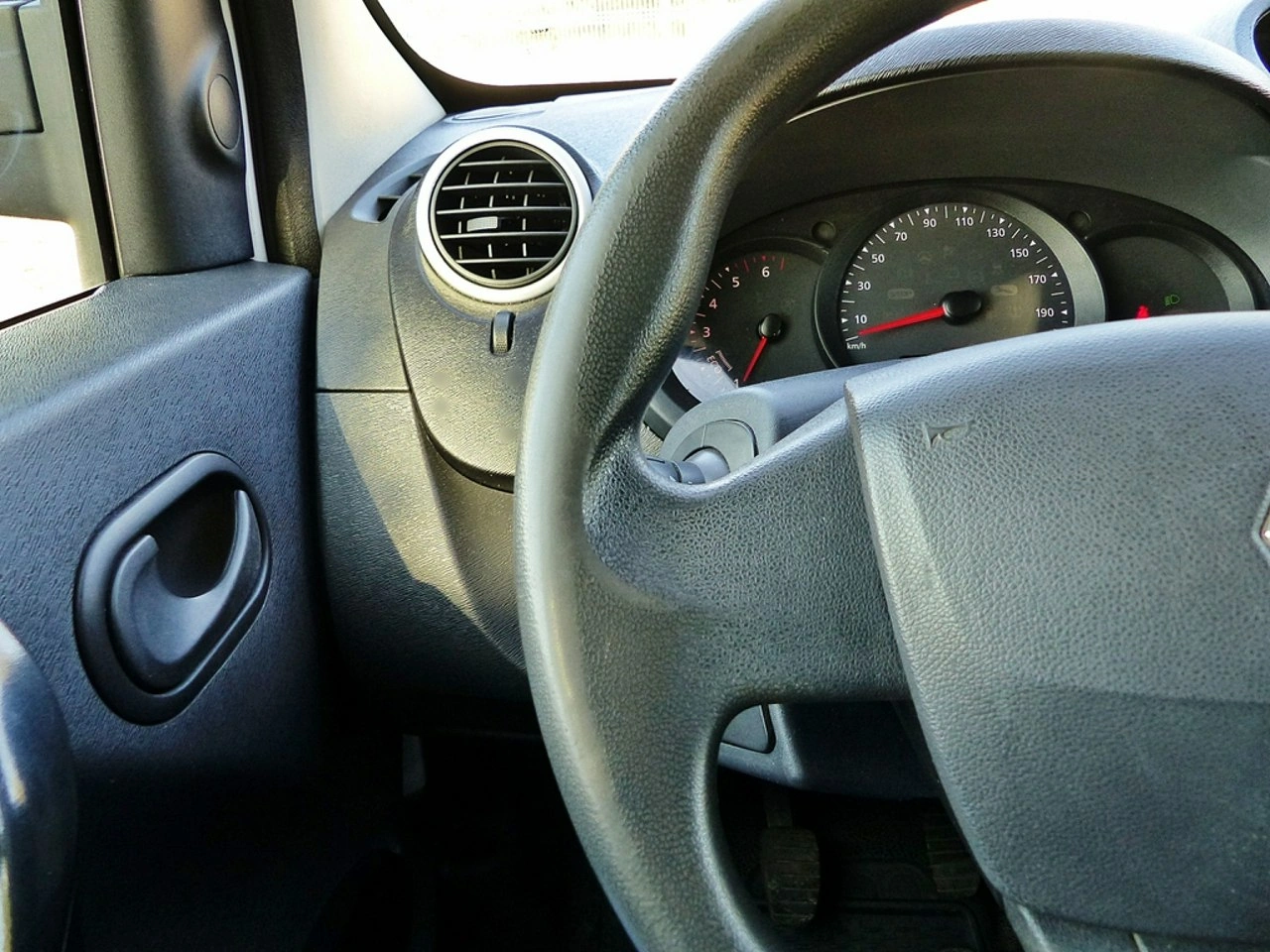 Renault Kangoo - Zdjęcie 33