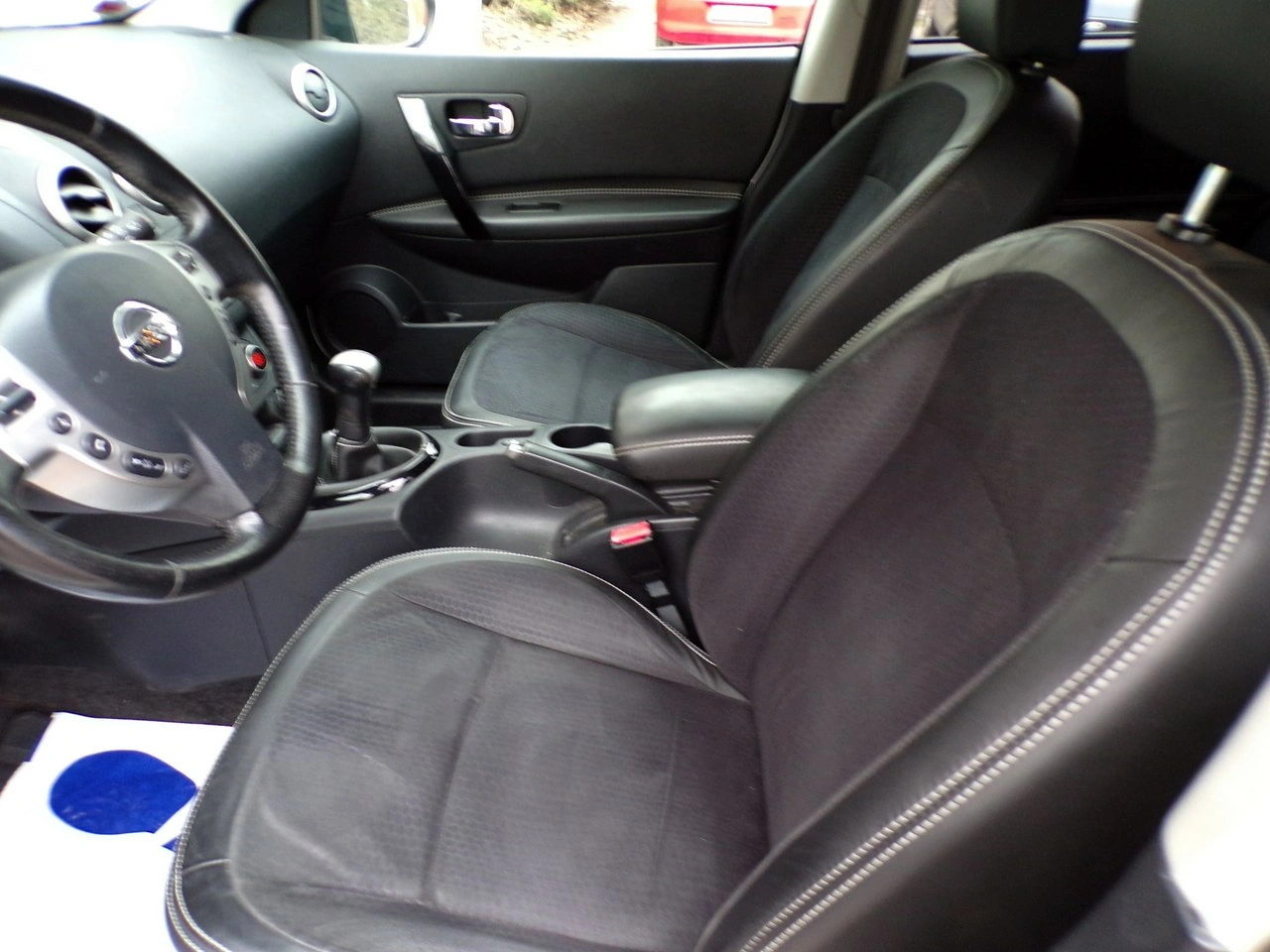 Nissan Qashqai - Zdjęcie 17