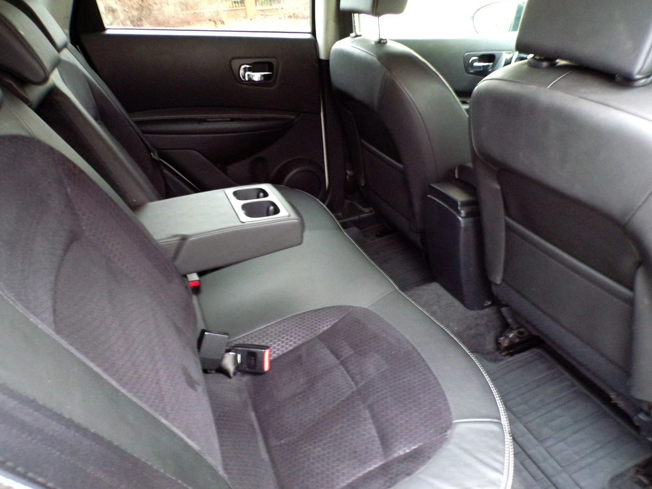 Nissan Qashqai - Zdjęcie 23