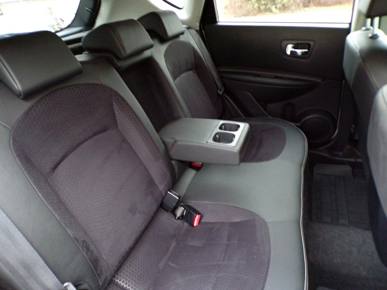 Nissan Qashqai - Zdjęcie 24