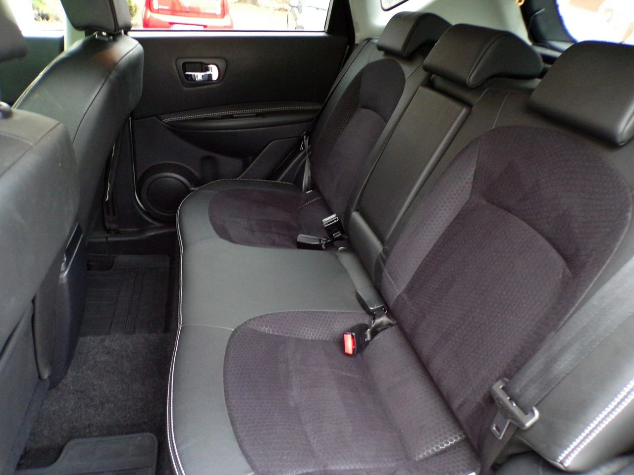 Nissan Qashqai - Zdjęcie 26