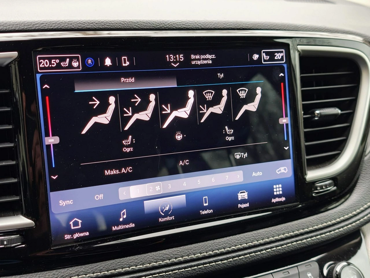 Chrysler Pacifica - Zdjęcie 20