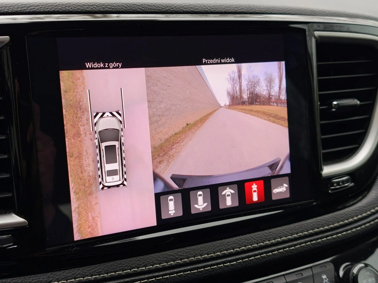 Chrysler Pacifica - Zdjęcie 25