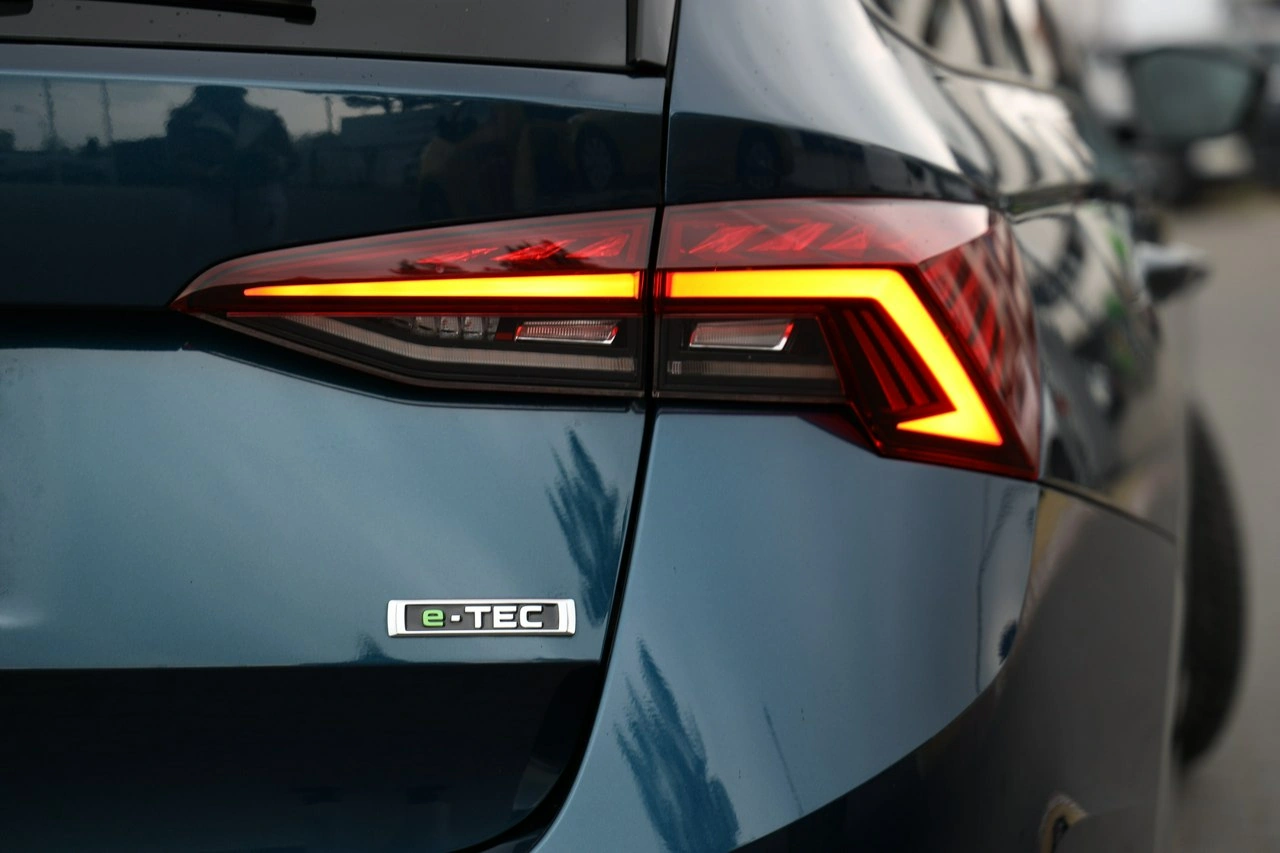 Skoda Octavia - Zdjęcie 9