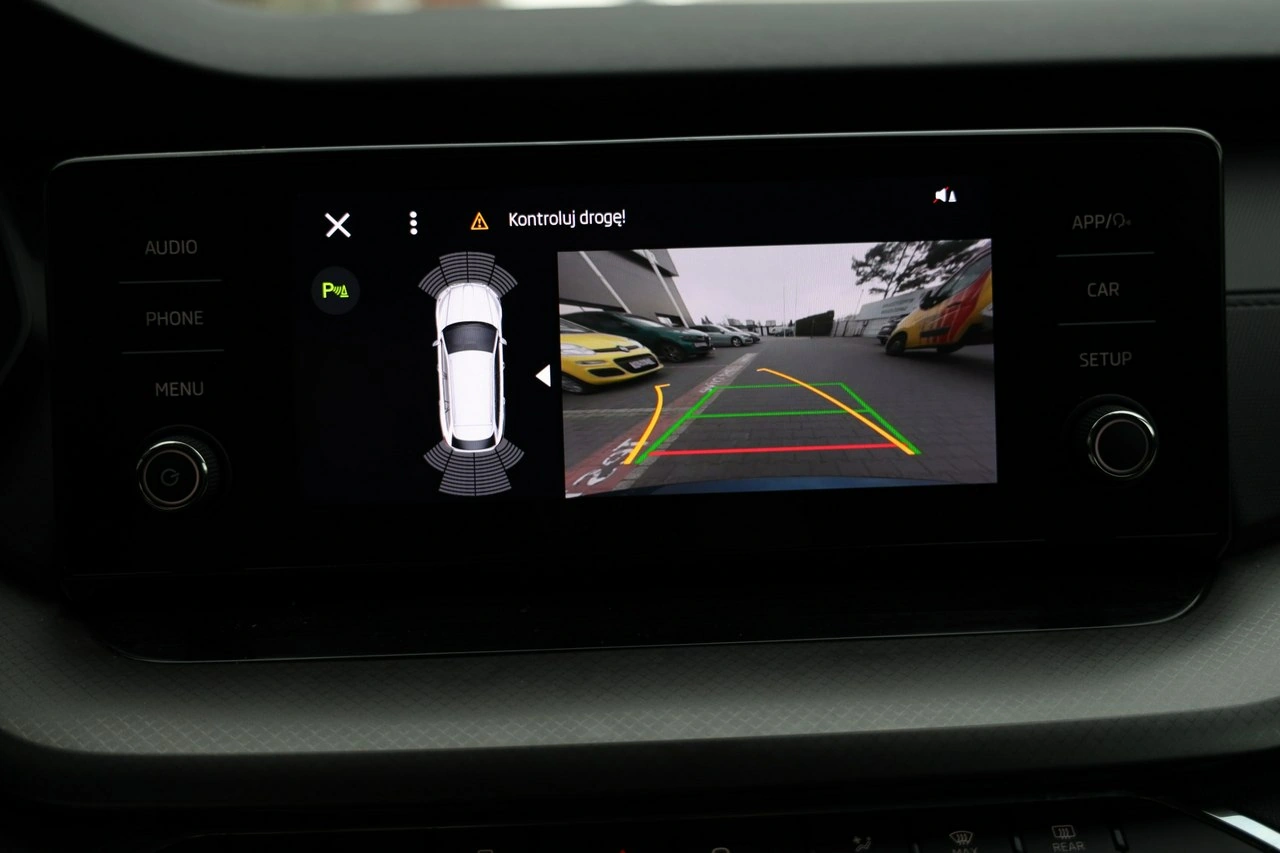 Skoda Octavia - Zdjęcie 18