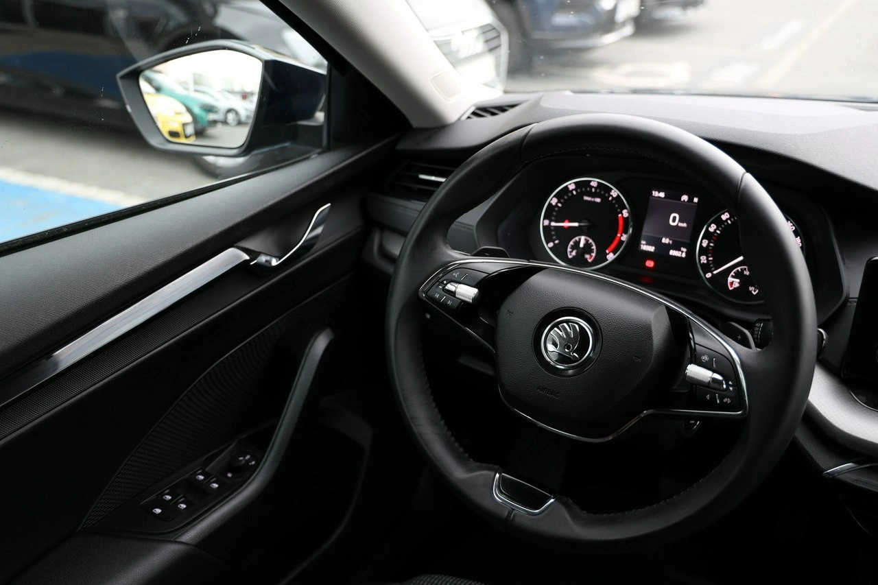 Skoda Octavia - Zdjęcie 31