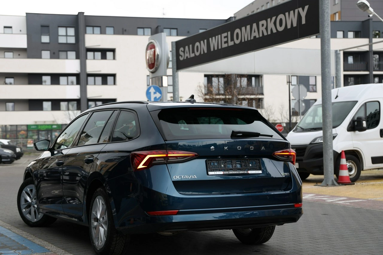 Skoda Octavia - Zdjęcie 7