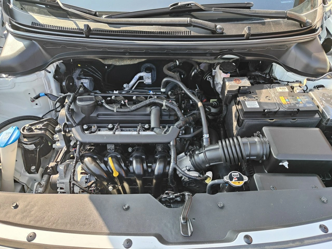 Hyundai i20 - Zdjęcie 29