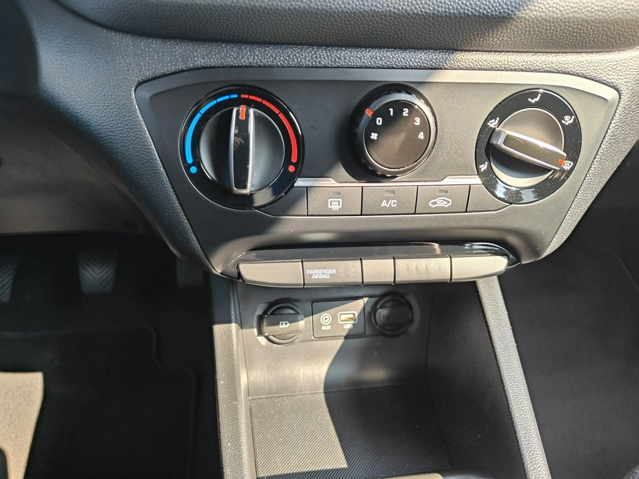 Hyundai i20 - Zdjęcie 10