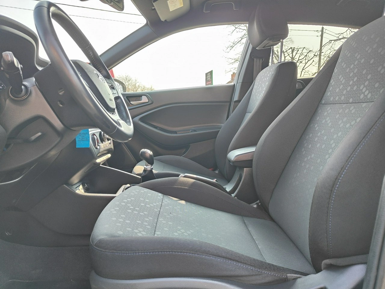 Hyundai i20 - Zdjęcie 6