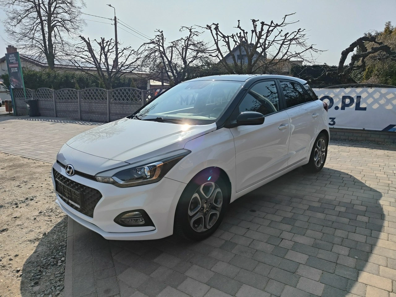 Hyundai i20 - Zdjęcie 2