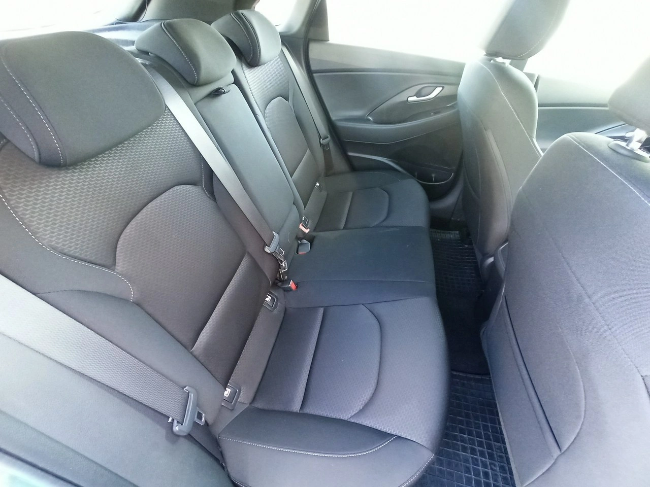 Hyundai i30 - Zdjęcie 8