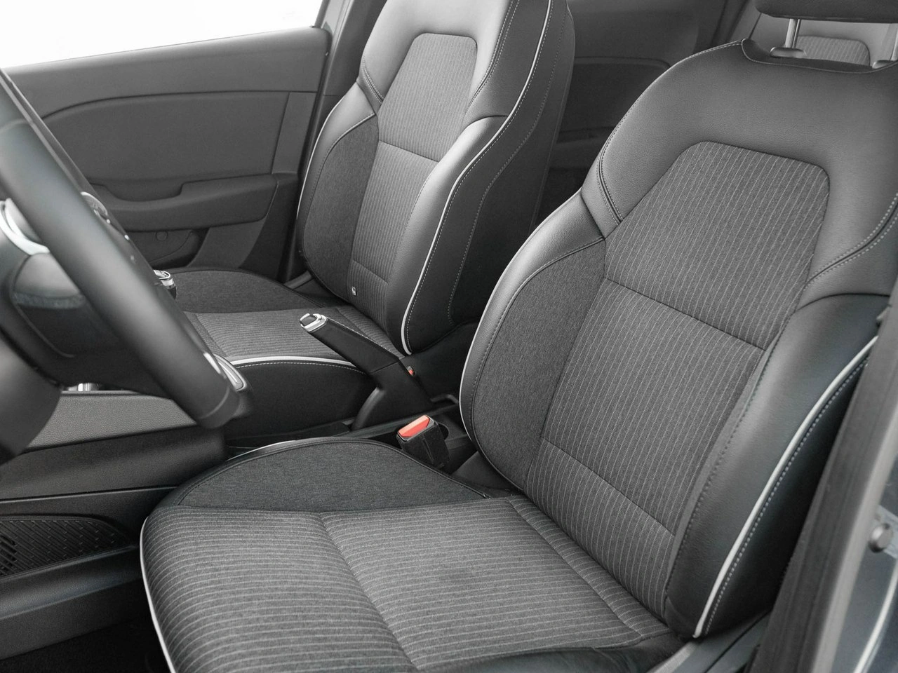 Renault Clio - Zdjęcie 13