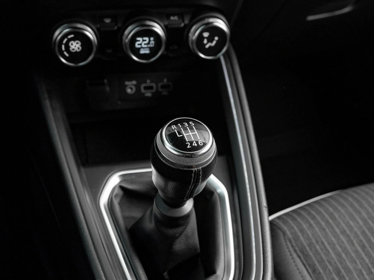 Renault Clio - Zdjęcie 17