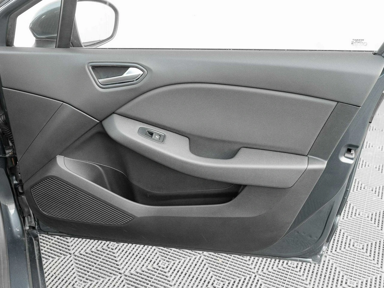 Renault Clio - Zdjęcie 28