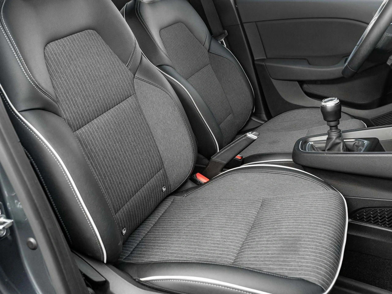 Renault Clio - Zdjęcie 30