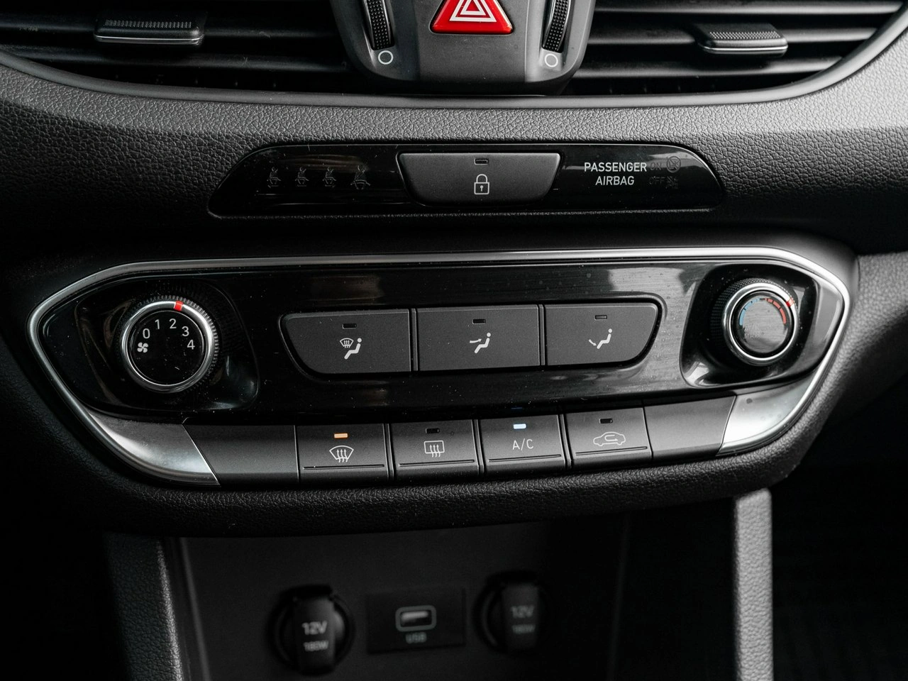 Hyundai i30 - Zdjęcie 16