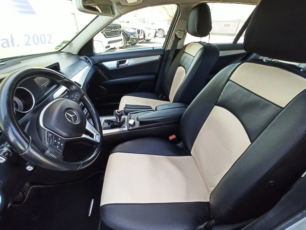 Mercedes C 200 - Zdjęcie 8