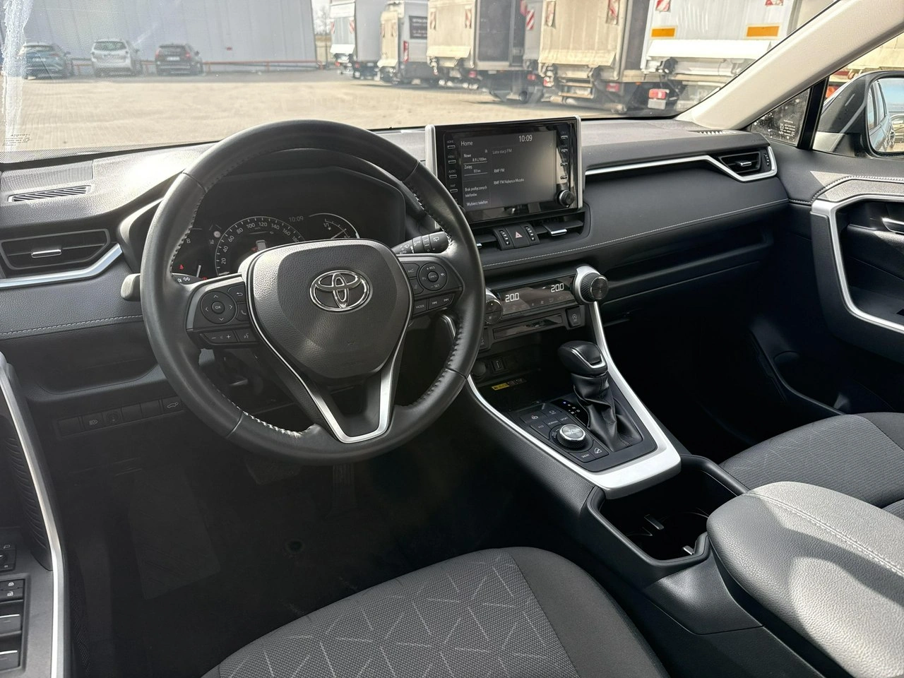 Toyota RAV-4 - Zdjęcie 12