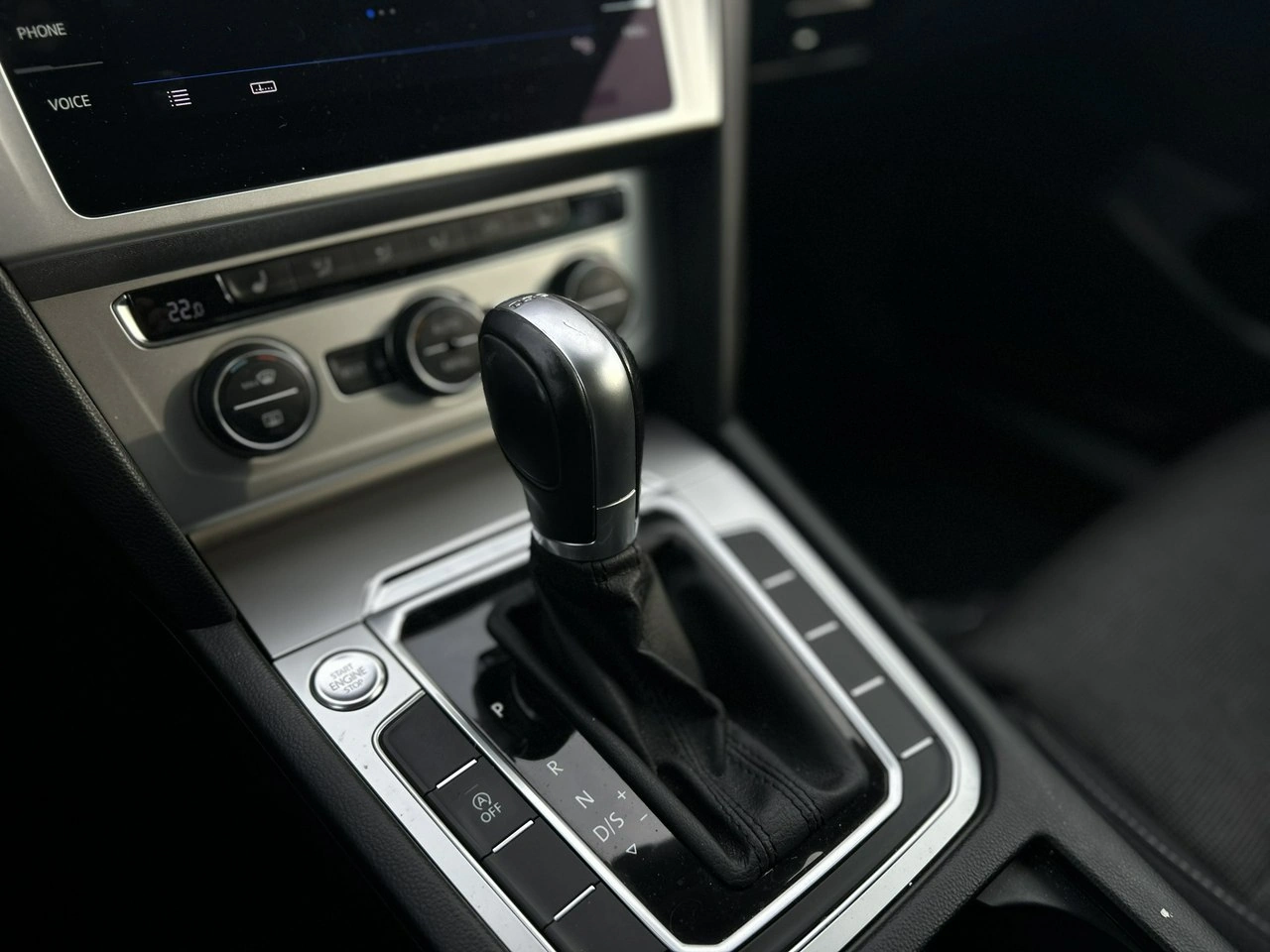 Volkswagen Passat - Zdjęcie 11