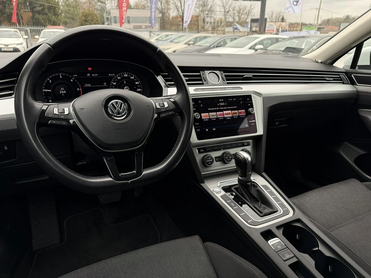 Volkswagen Passat - Zdjęcie 17