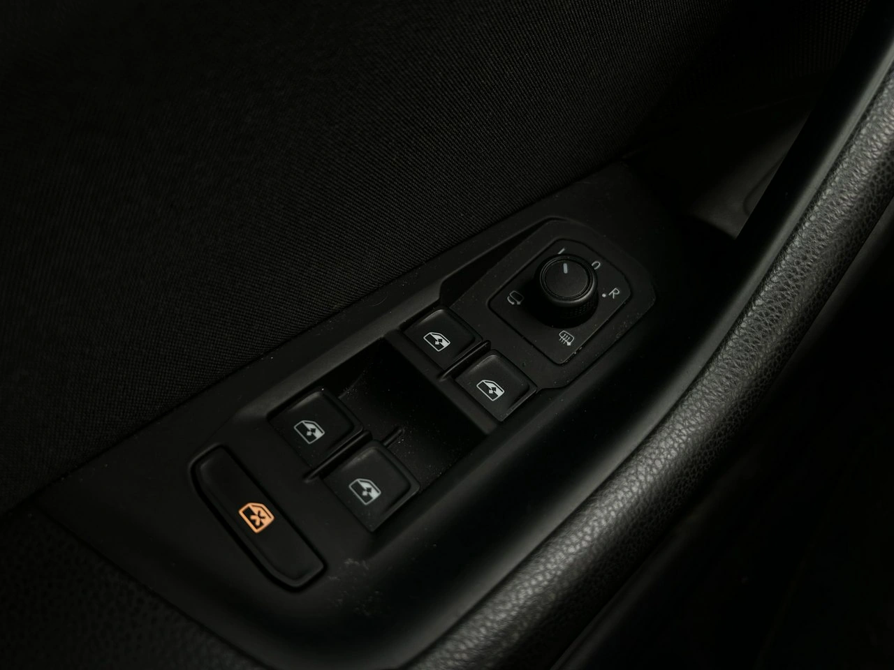 Volkswagen Passat - Zdjęcie 16