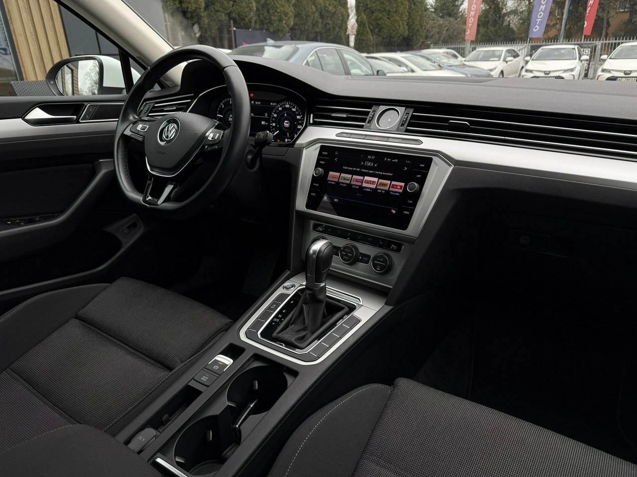 Volkswagen Passat - Zdjęcie 18