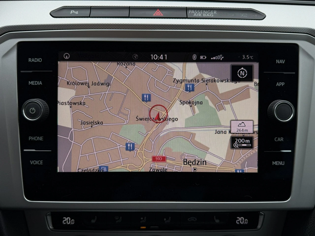 Volkswagen Passat - Zdjęcie 26