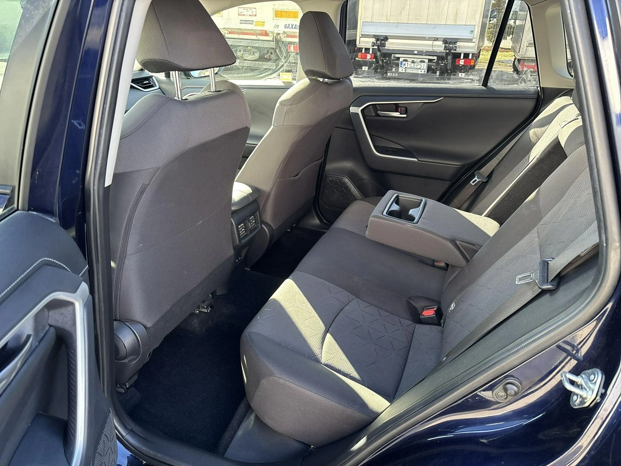 Toyota RAV-4 - Zdjęcie 10