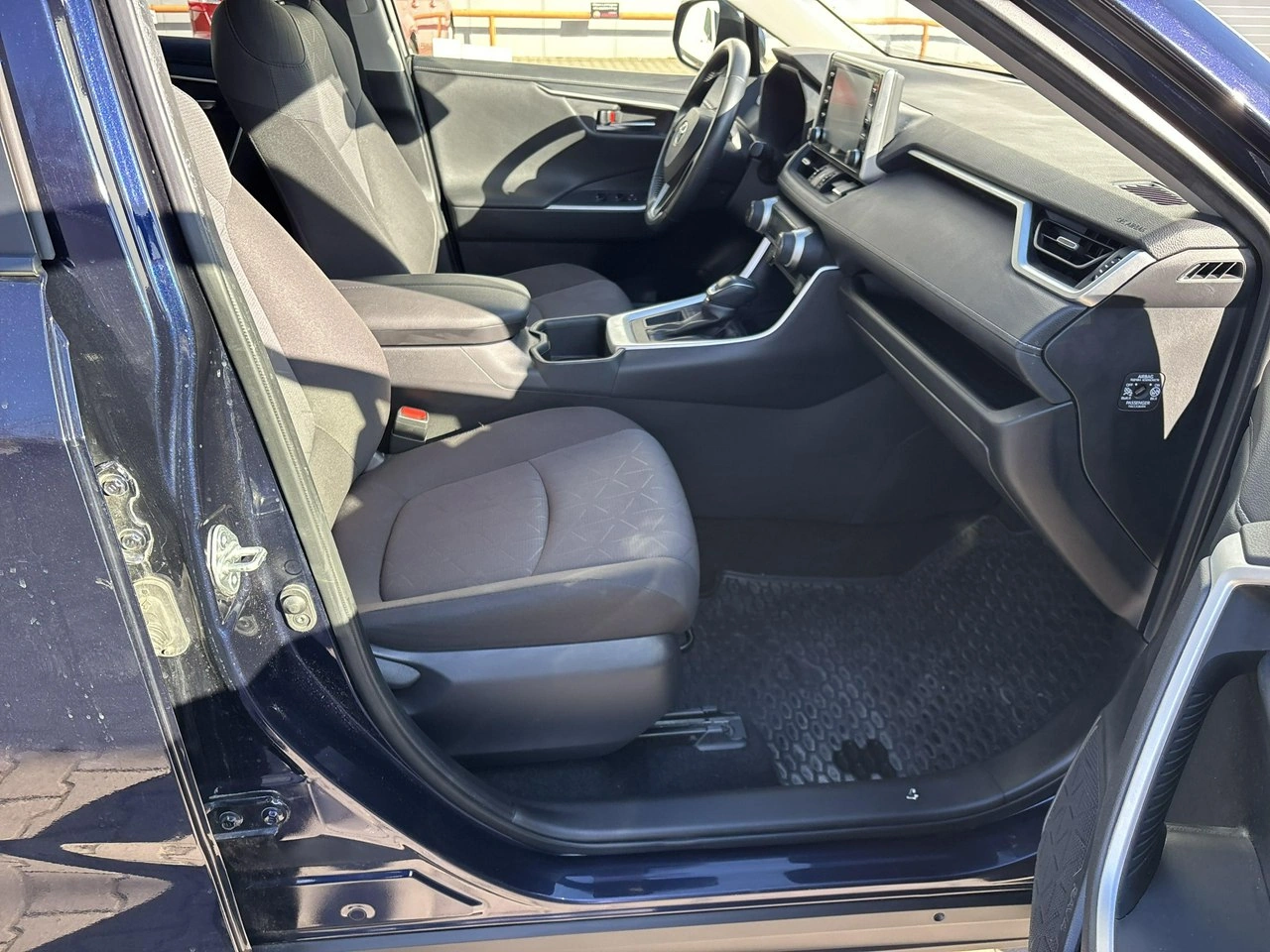 Toyota RAV-4 - Zdjęcie 16