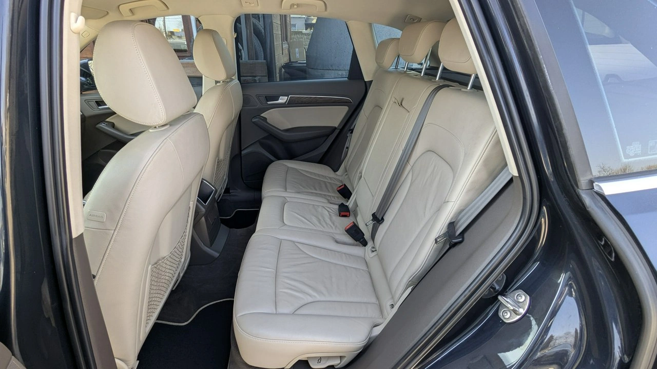 Audi Q5 - Zdjęcie 12