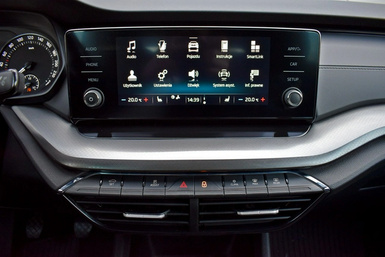 Skoda Octavia - Zdjęcie 17