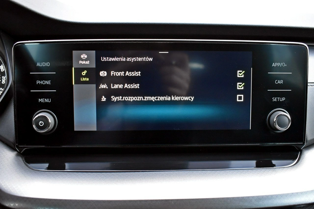 Skoda Octavia - Zdjęcie 19