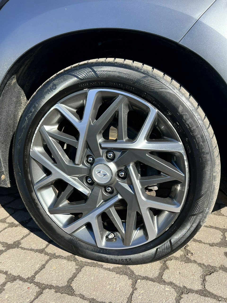 Hyundai Kona - Zdjęcie 14