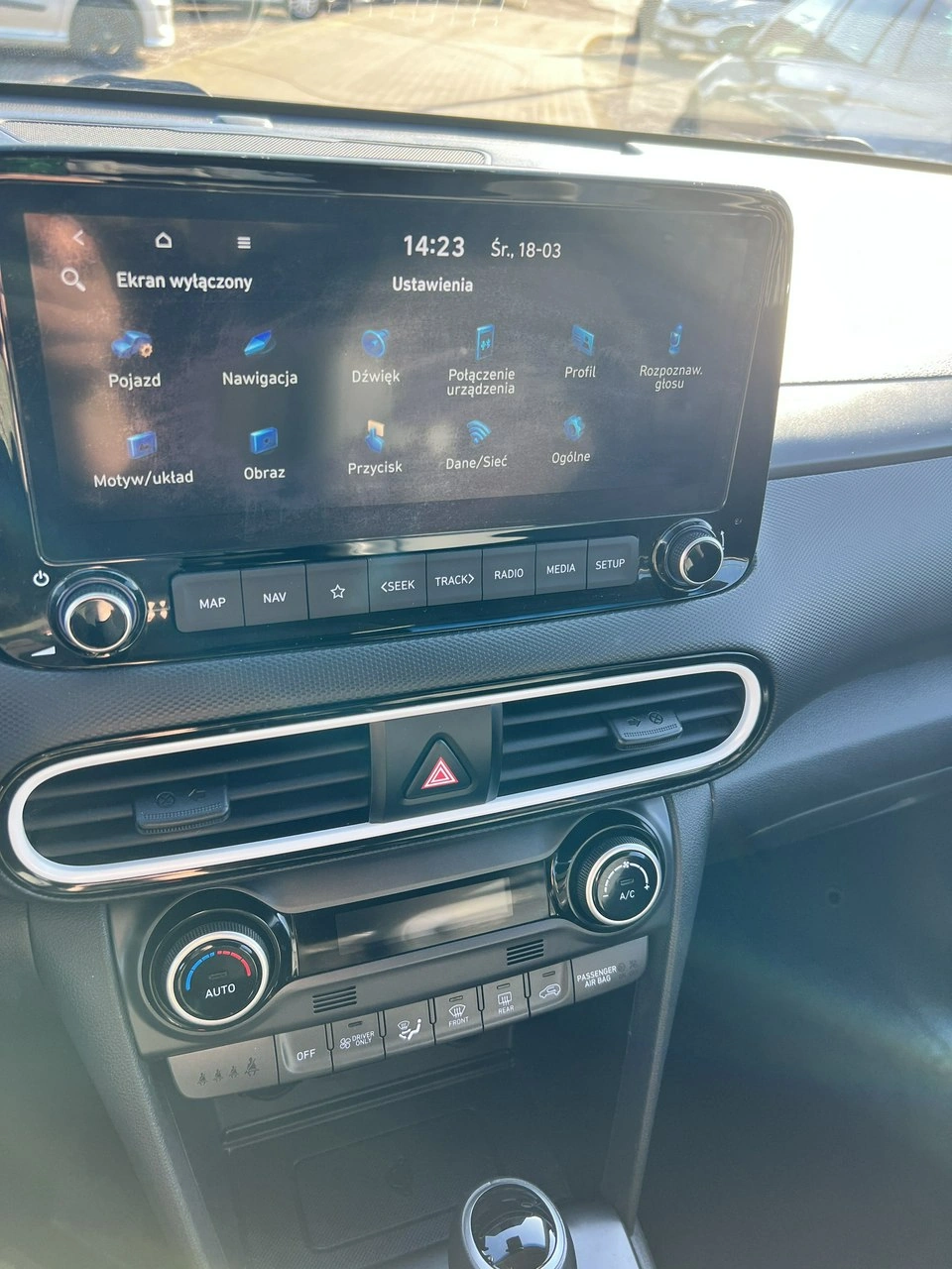 Hyundai Kona - Zdjęcie 24